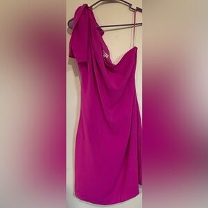 TCEC one shoulder bow Cocktail Dress in Fuchsia